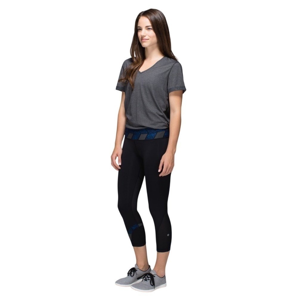 Lululemon Run Inspire Crop II Black Blue Geometric Mesh Leggings Size 6 W6A51S